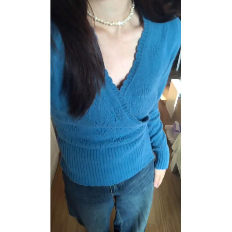 Pure Desire Style Blue Lace V-neck Sweater