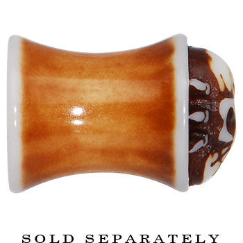 0G Brown White Resin Skull Saddle Plug