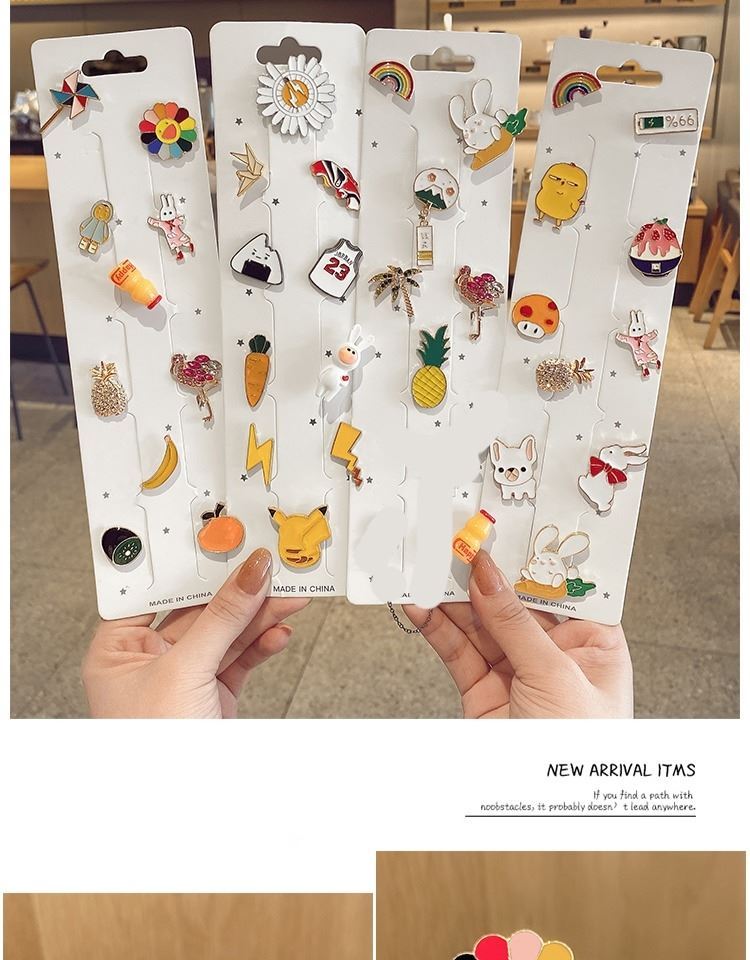 Brooch Women's Cute Small Badge Cartoon Pin