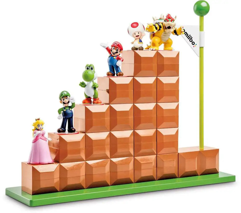 Super Mario Bros End Level Amiibo Display (Toys)