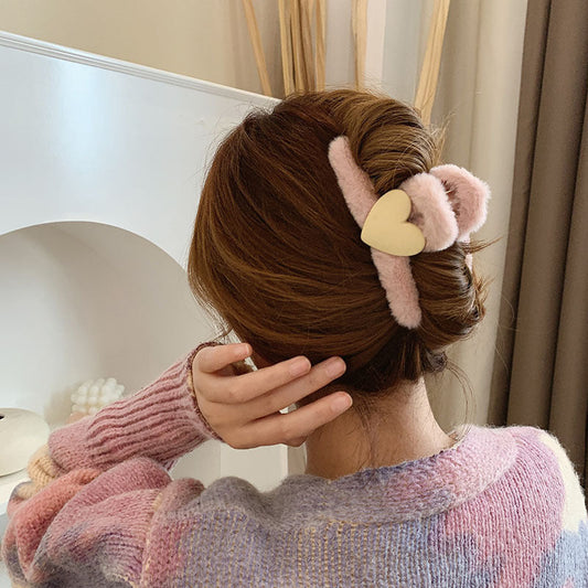 Korea Dongdaemun Love Plush Grab Clip