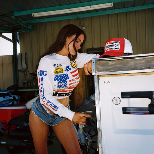 ZERO FUCKS SIGNATURE SERIES USA EDITION LONG SLEEVE CROP TEE