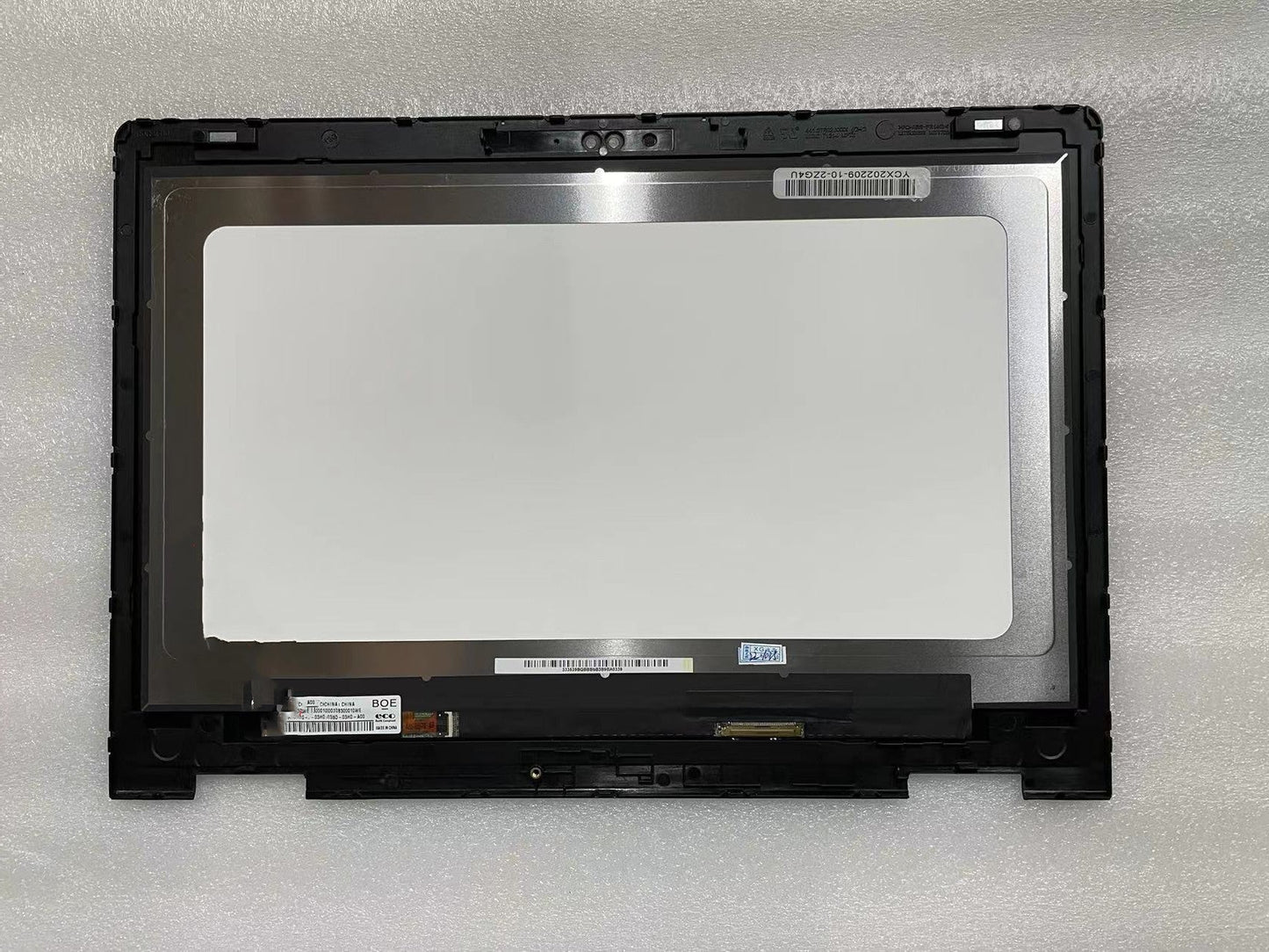 Latitude 3390 2-in-1 LCD Touch Screen