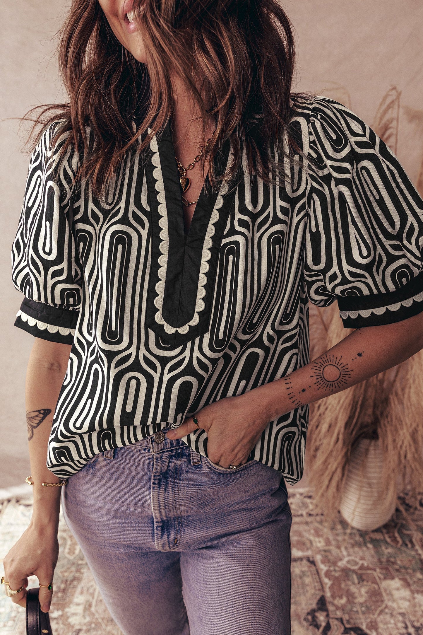 Geometric Scallop Colorblock Patchwork Blouse