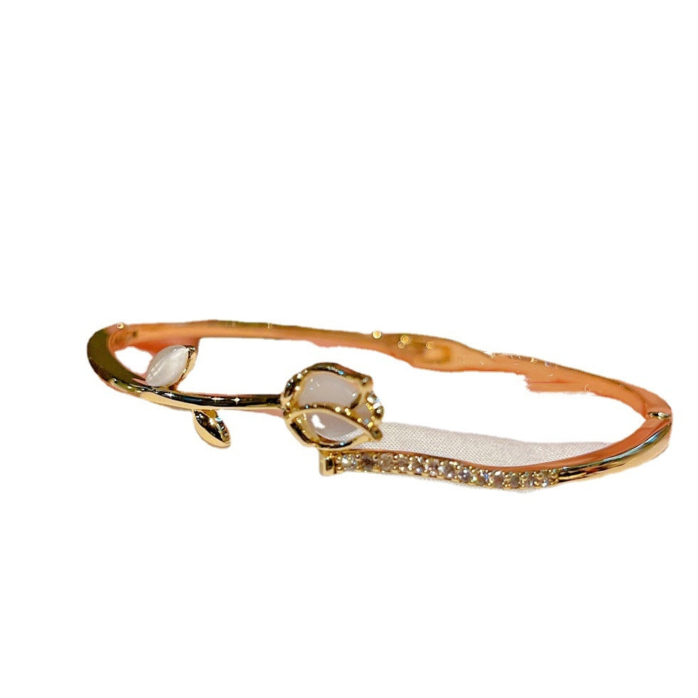 Glossy Rose Small Rose Bracelet