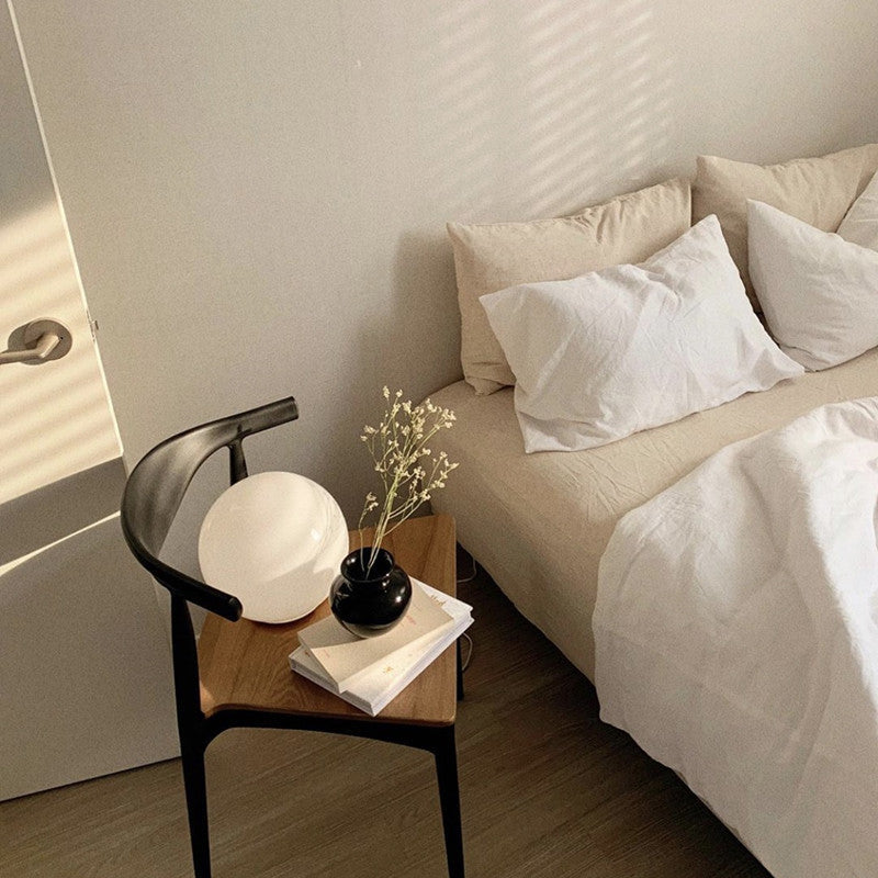 Fashionable Simple Hit Pigment Color Bed Sheet