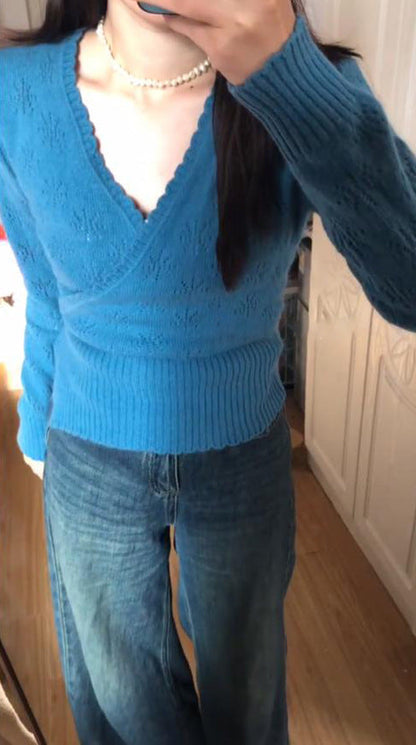 Pure Desire Style Blue Lace V-neck Sweater