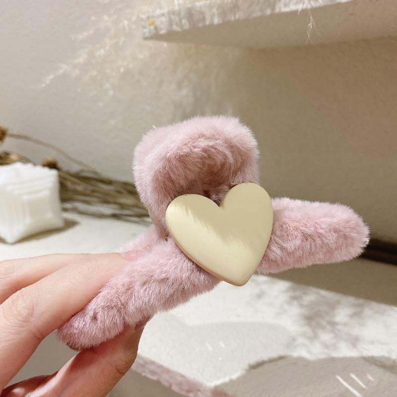 Korea Dongdaemun Love Plush Grab Clip