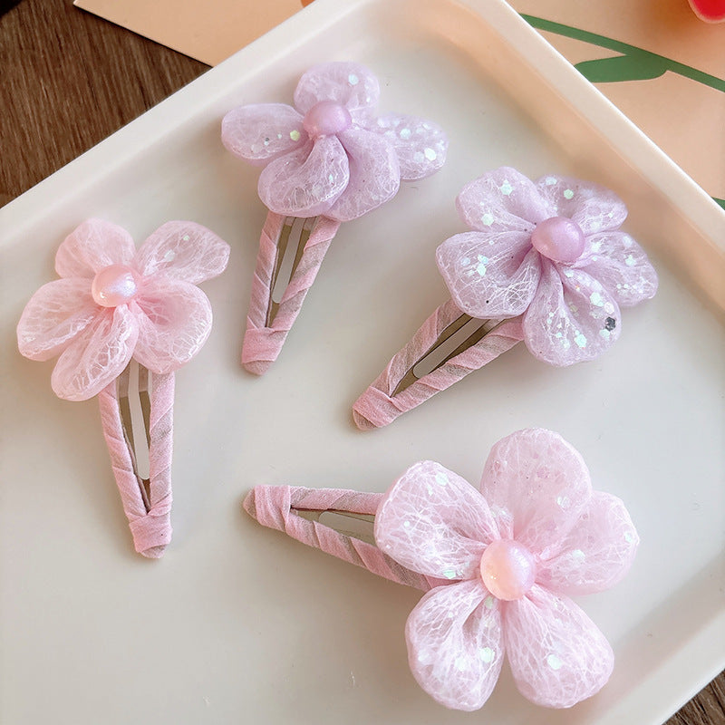 Sweet Snow Yarn Flower Children's Barrettes