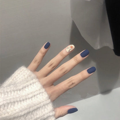 Fashionable Blue and Graffiti Pattern Fake Nails