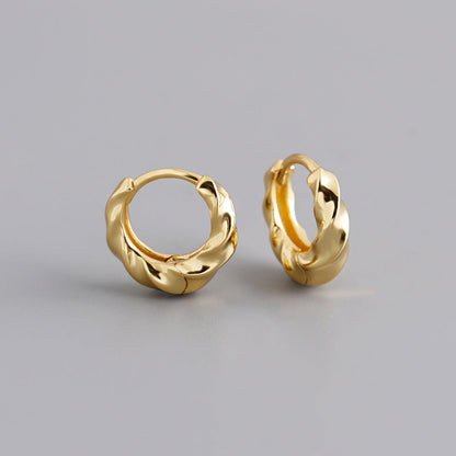 Golden Circle Twisted S925 Silver Ear Clip