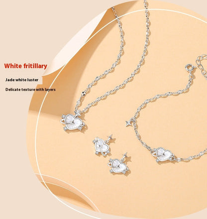 Senz Track Sterling Silver Heart Clavicle Chain