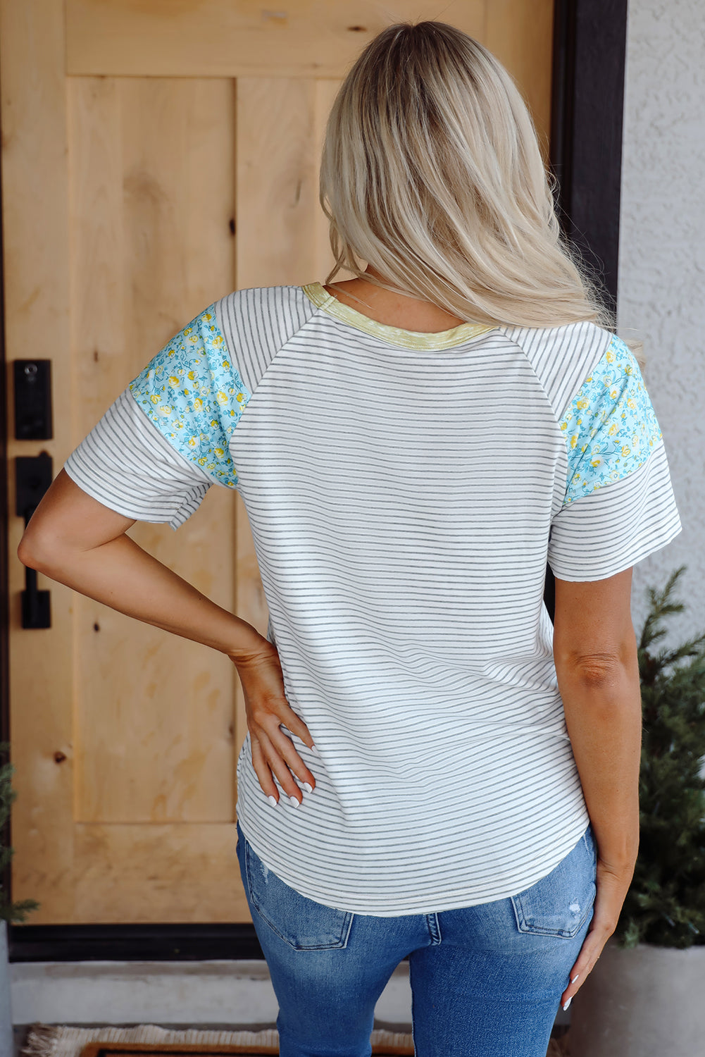 Floral Contrast Stripe Insert Sleeve Round Neck Tee