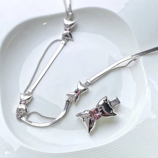Daydream Pillow Bowknot Diamond Metal Hairpin