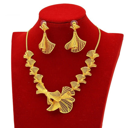 Gold Flower Jewelry Set