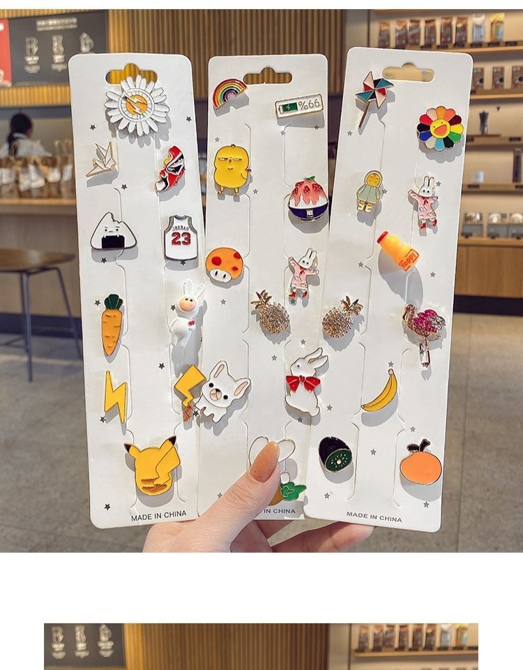 Brooch Women's Cute Small Badge Cartoon Pin