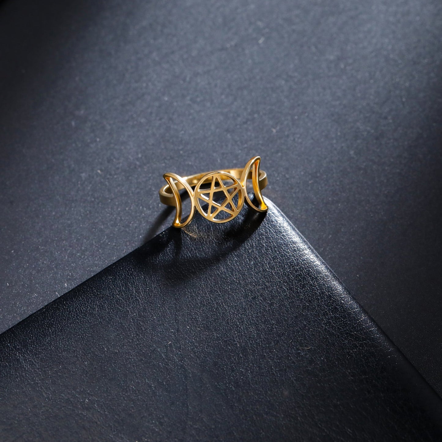 Temperament Wild Couple Ornament Double Moon Pentagram Stainless Steel Ring