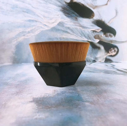 Flat Foundation Brush Kit: BB Cream, Loose Powder