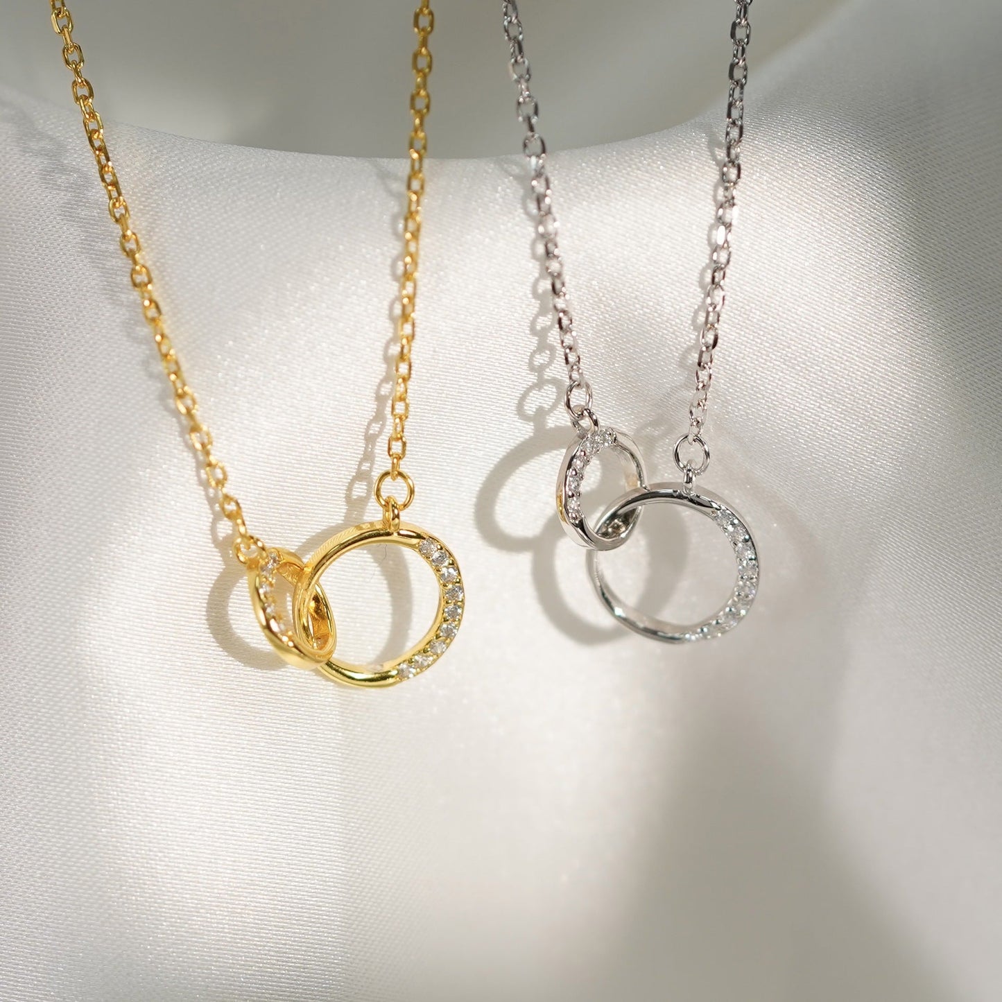 S925 Sterling Silver Niche Design Circle Necklace