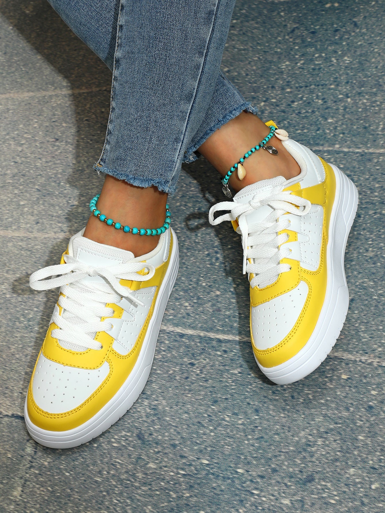 European Fashion Platform Couple's Board Shoes