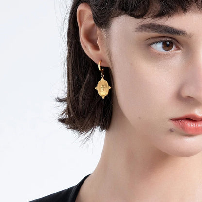 18K Gold Titanium C-Shaped Block Earrings