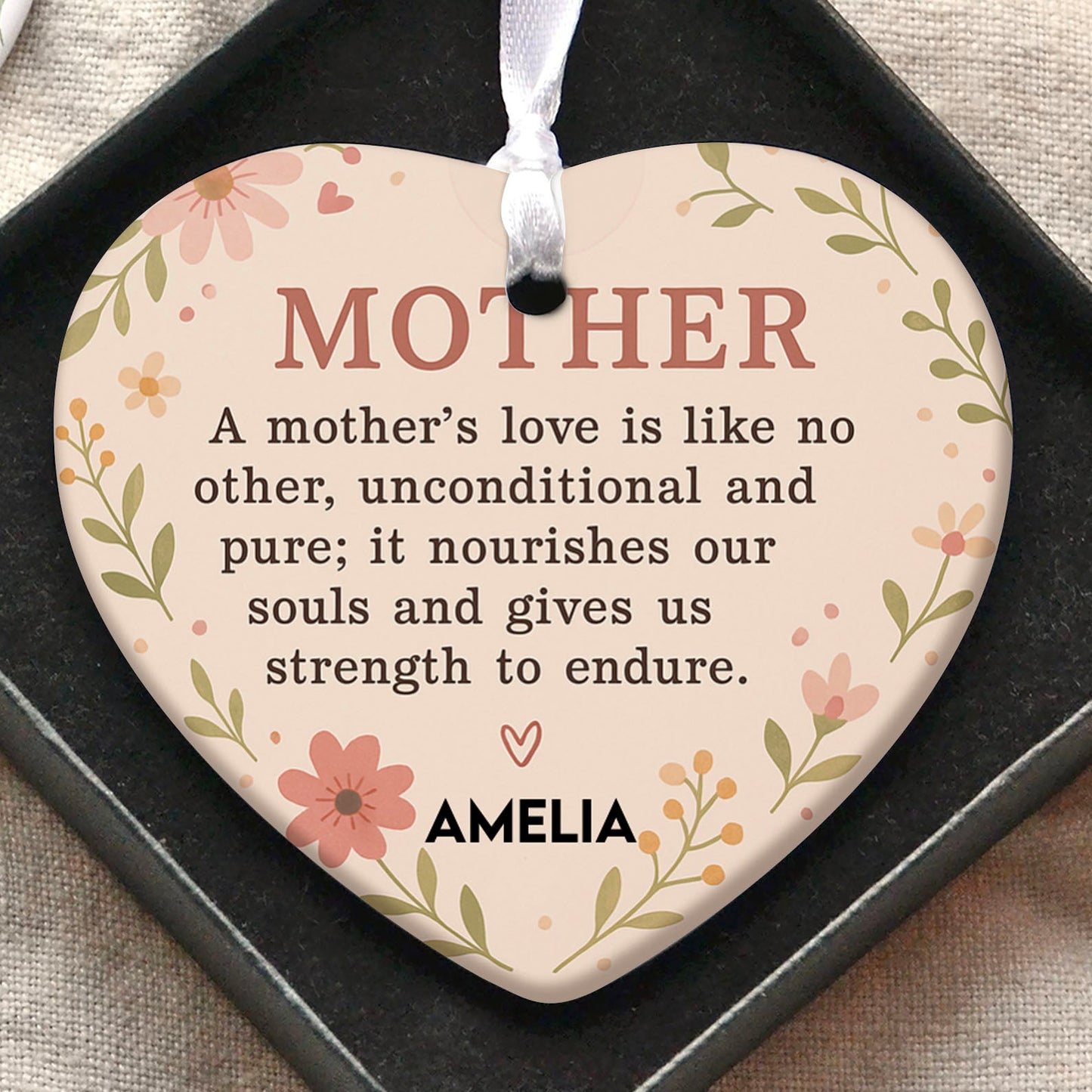 Custom Present For Mother Heart Shape Ornament, Personalized Custom Name Mothers Day Ceramic Ornament, Family Gift, Gift for Mom, Gift for Wife 682127