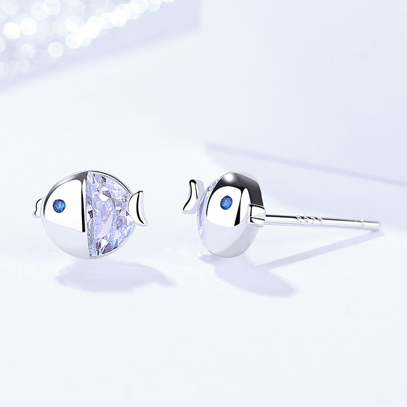 S925 Sterling Silver Kissing Gourami Stud Earrings