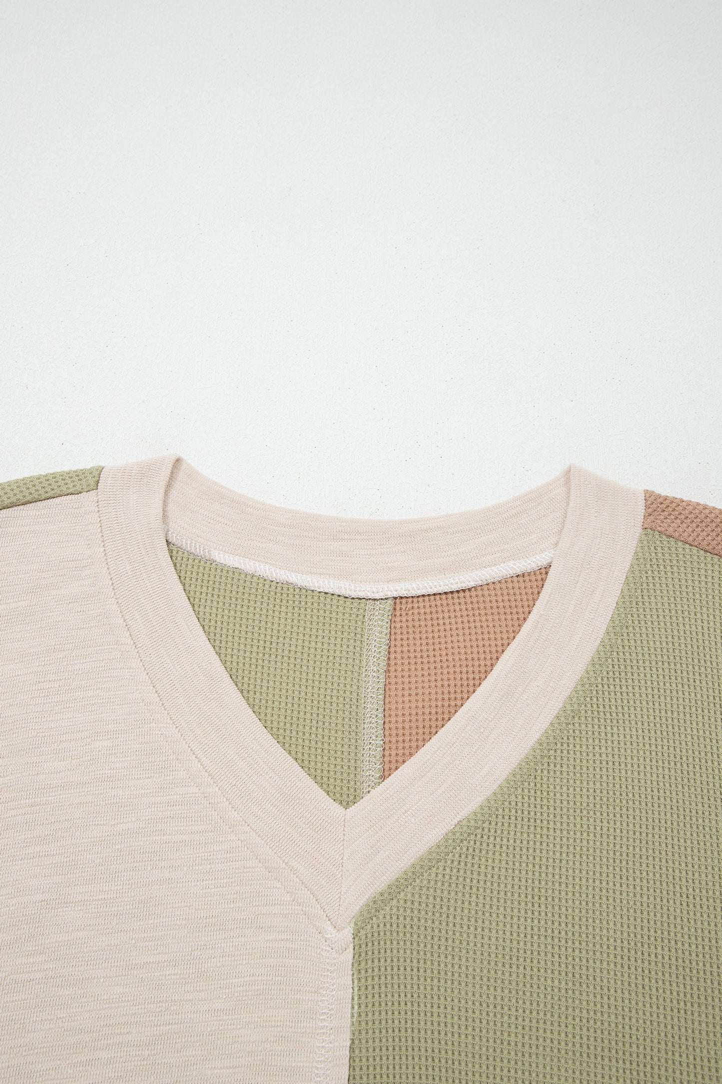 Plus Size Mix Texture Colorblock V-Neck Top