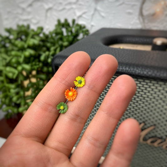 16G 5/16 Orange Daisy Flower Labret Monroe Tragus