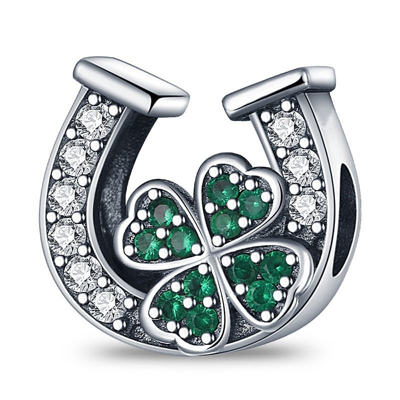 Lucky U-shaped Horseshoe Clover Pendant