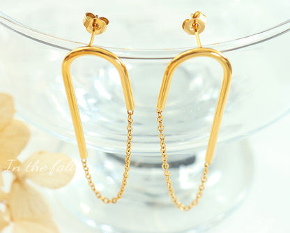 Euro-American Chain U-shaped Ear Studs