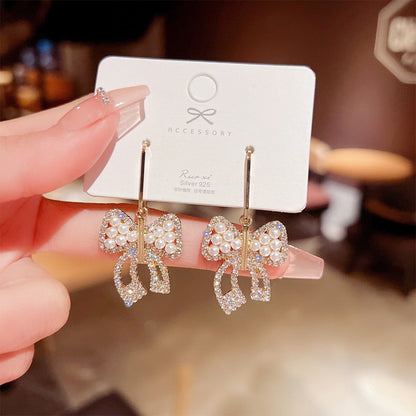 Light Luxury Pearl Earrings