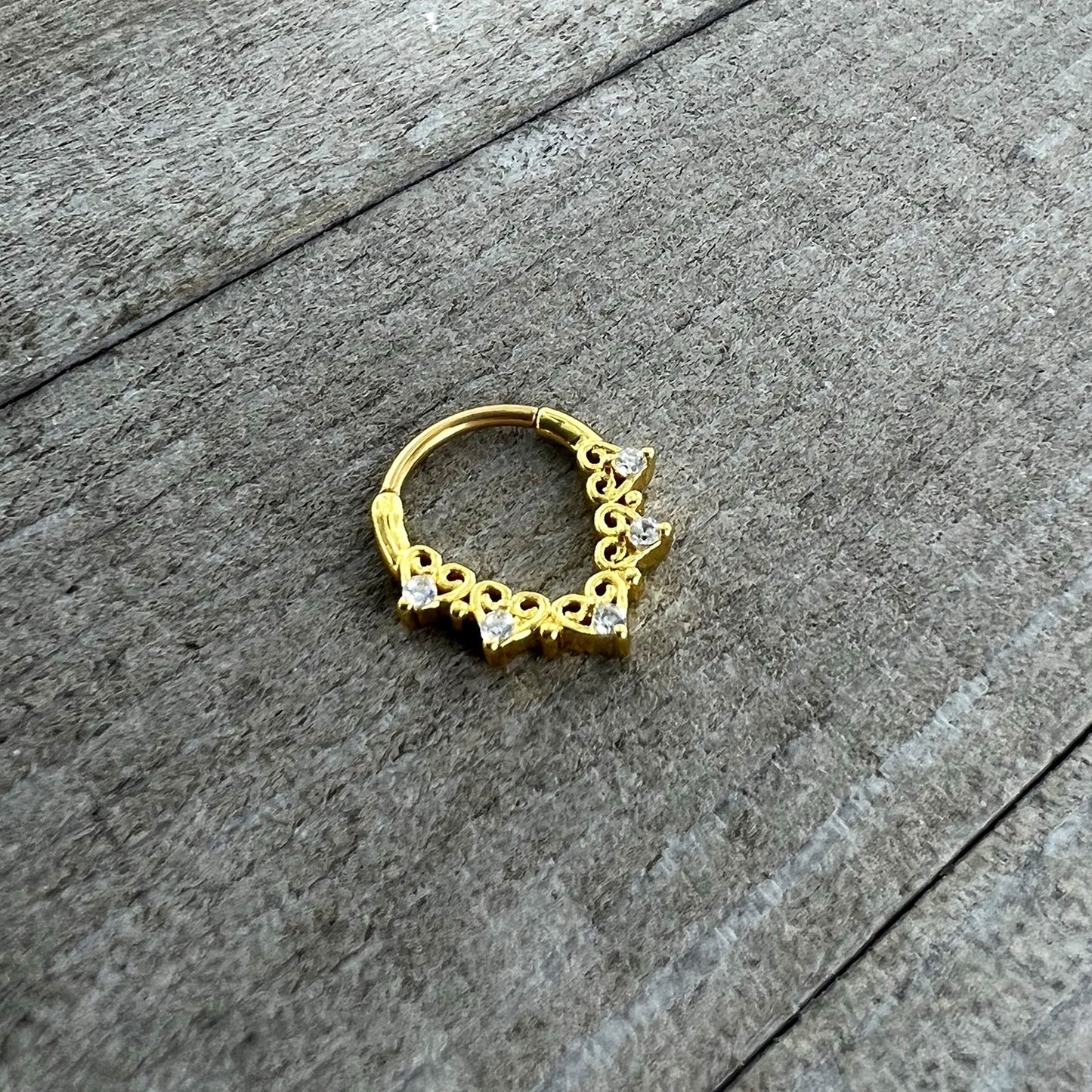 16G 3/8 Clear CZ Gem Gold Tone Heart Filigree Cartilage Clicker