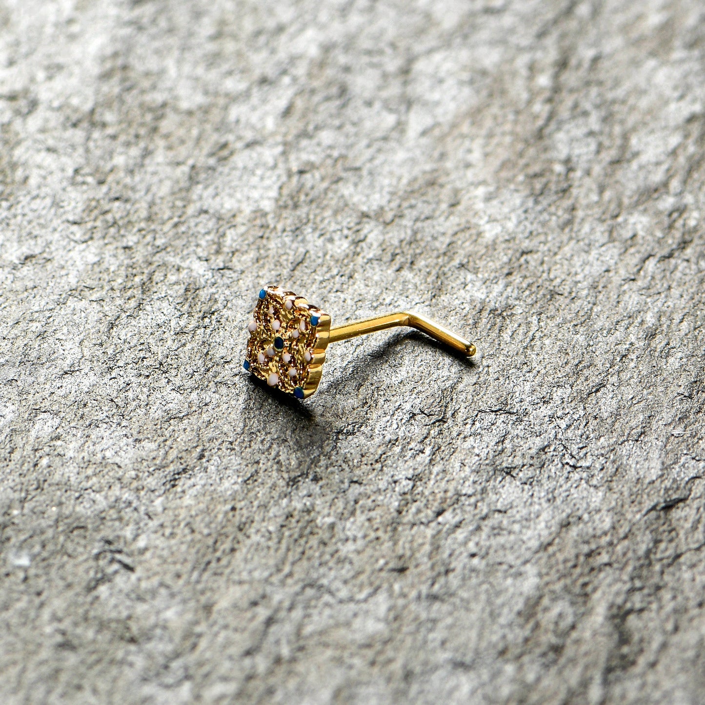 20G 1/4 Gold Tone Lacy Rhombus L Shape Nose Ring