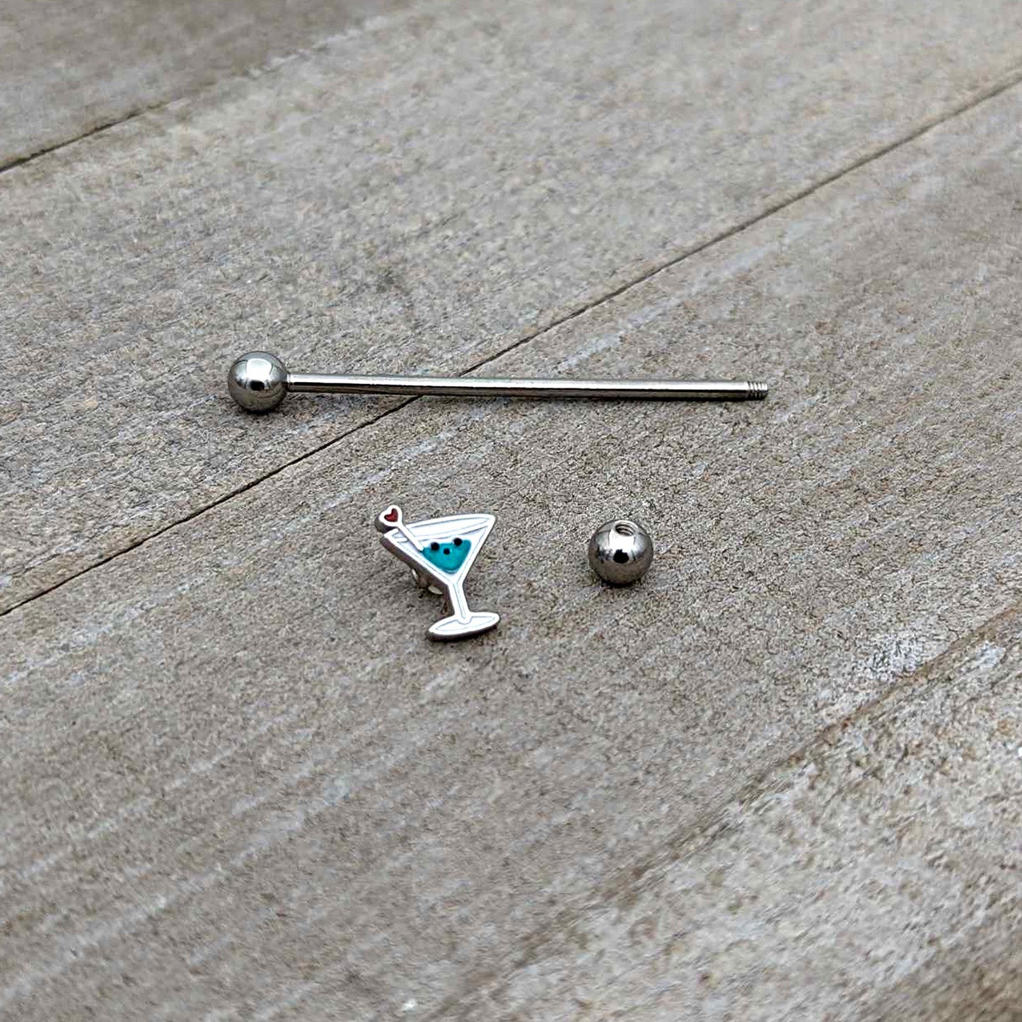 14G Sweet Martini Glass Heart Industrial Barbell 38mm