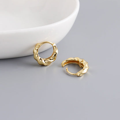 Golden Circle Twisted S925 Silver Ear Clip