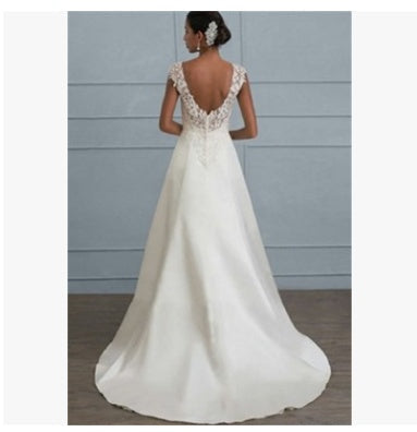 White Lace Backless Dress