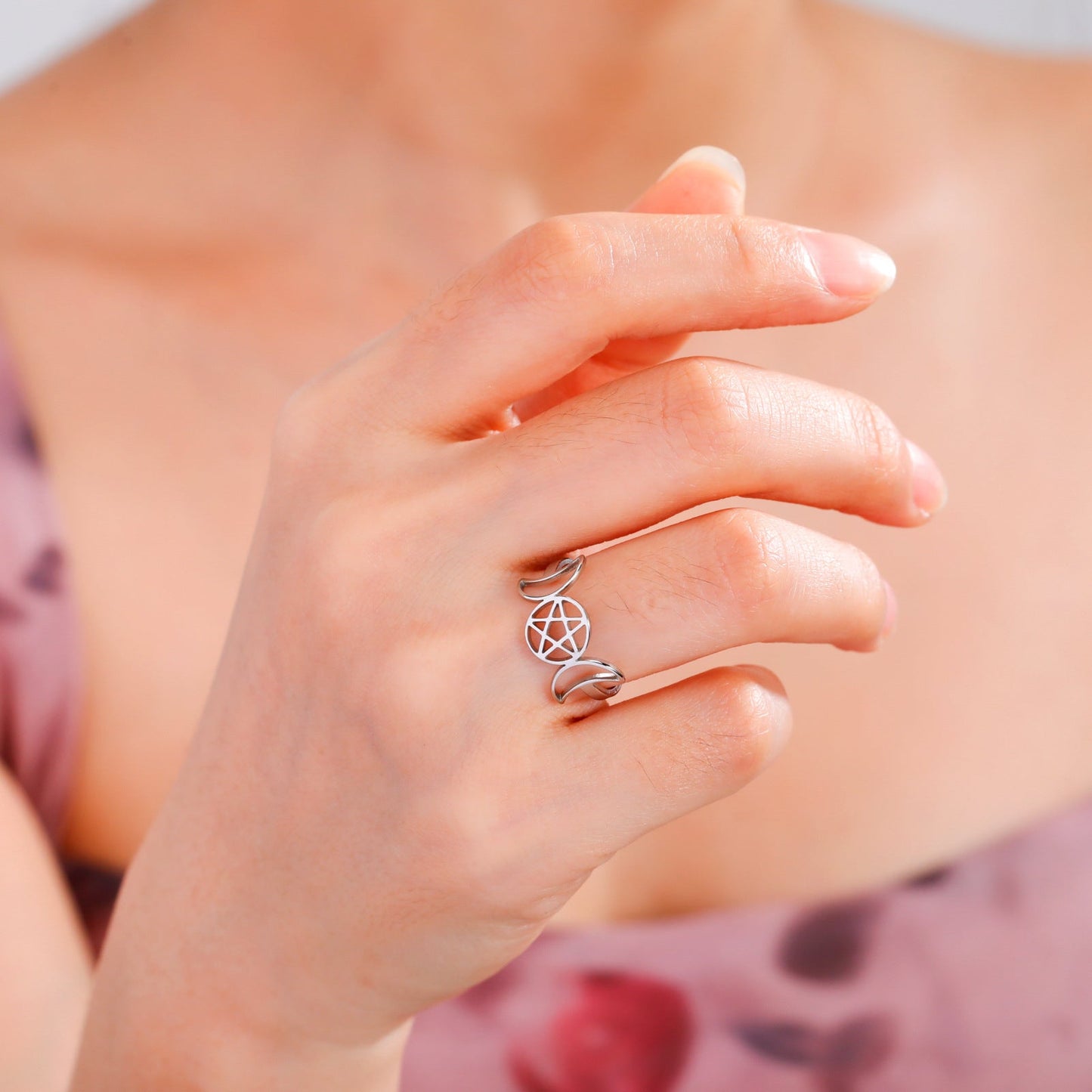 Temperament Wild Couple Ornament Double Moon Pentagram Stainless Steel Ring