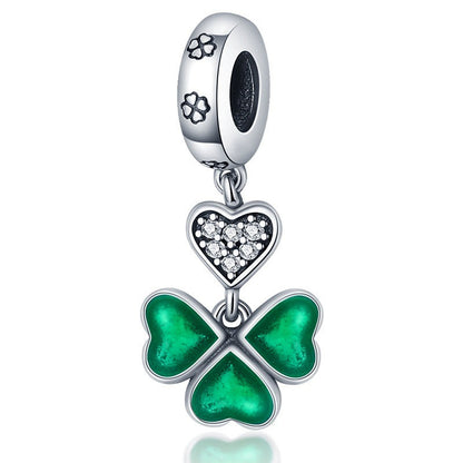 Lucky U-shaped Horseshoe Clover Pendant