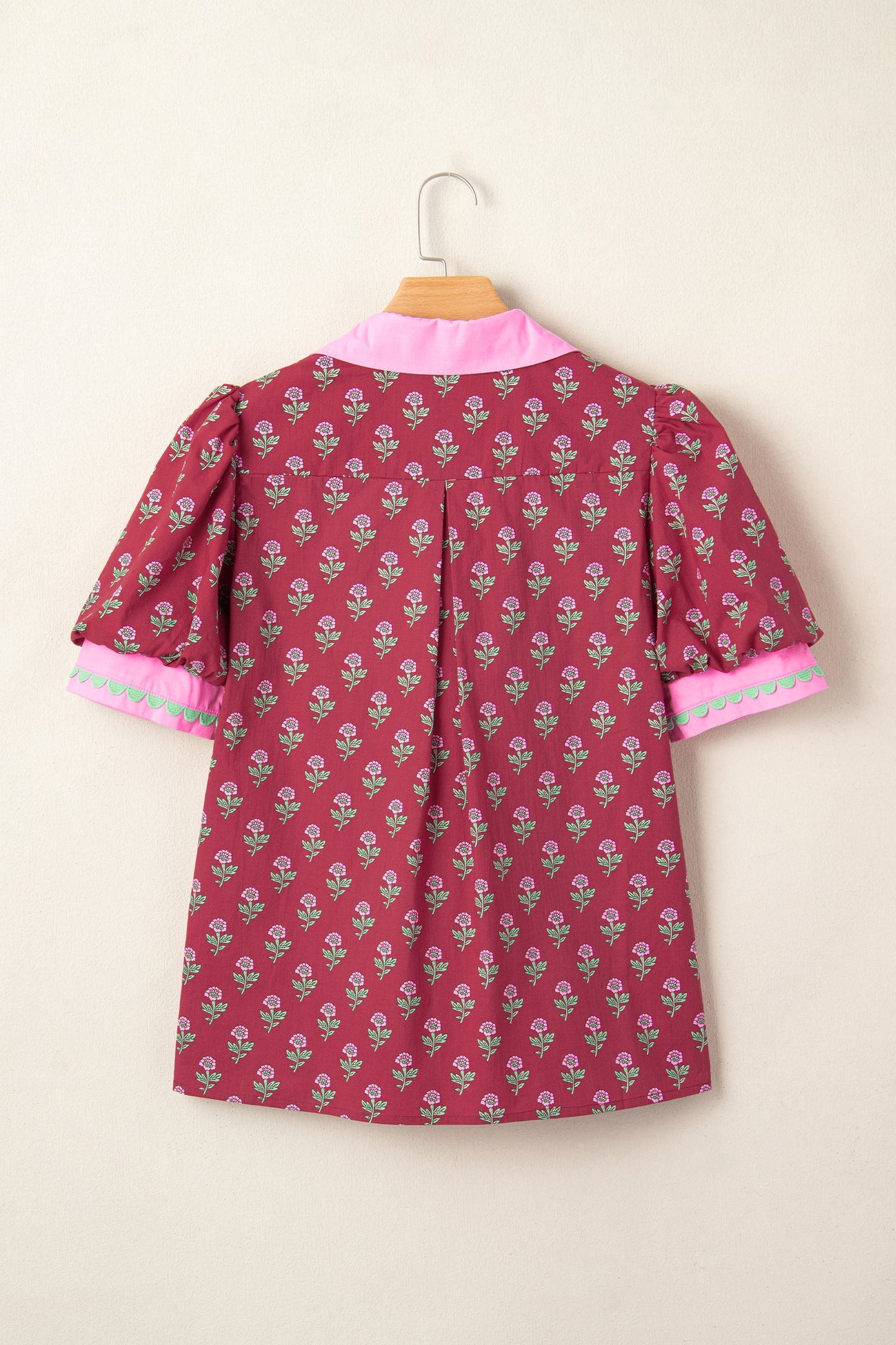 Floral Contrast Collar V-Neck Ricrac-Trim Blouse