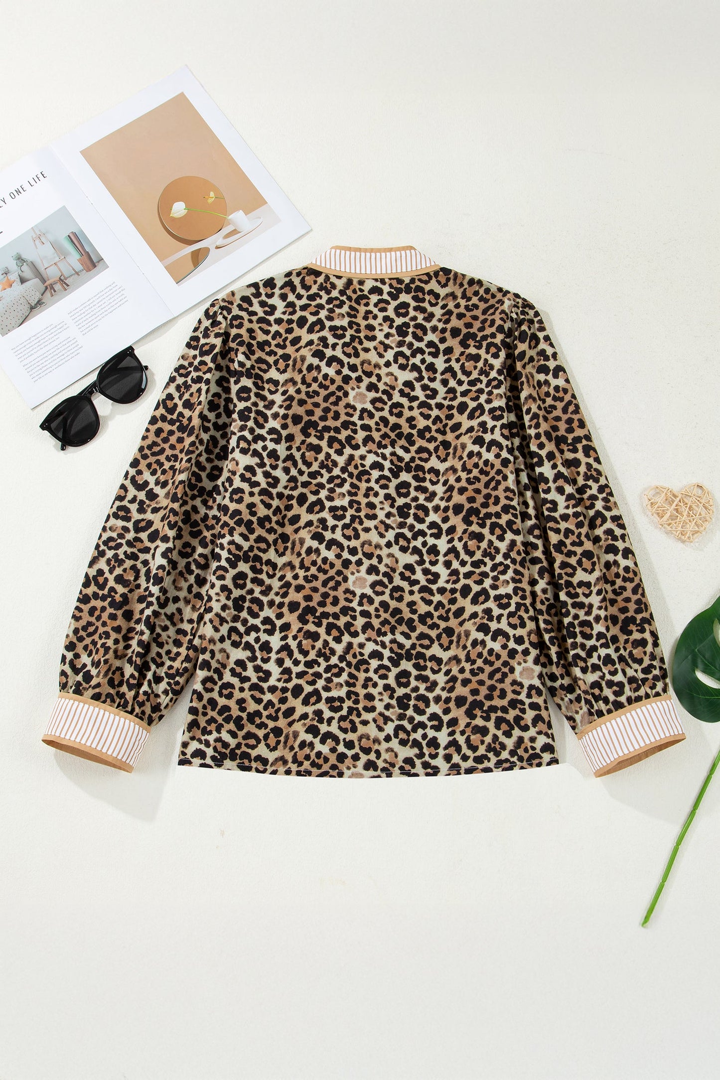 Leopard Contrast Stripe V-Neck Shirt
