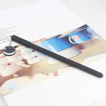 Popular Black and White Pendant Gel Pen