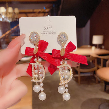 Light Luxury Pearl Earrings