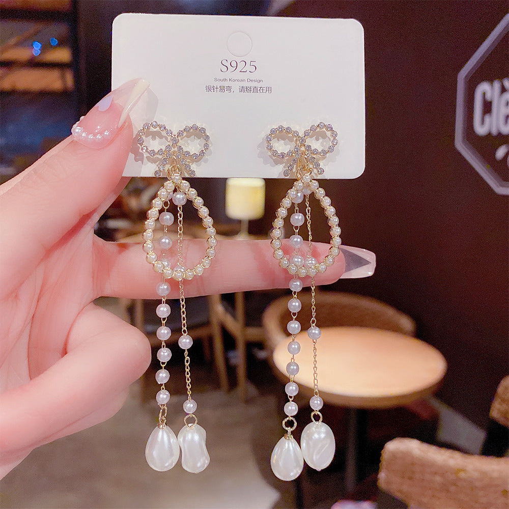 Light Luxury Pearl Earrings
