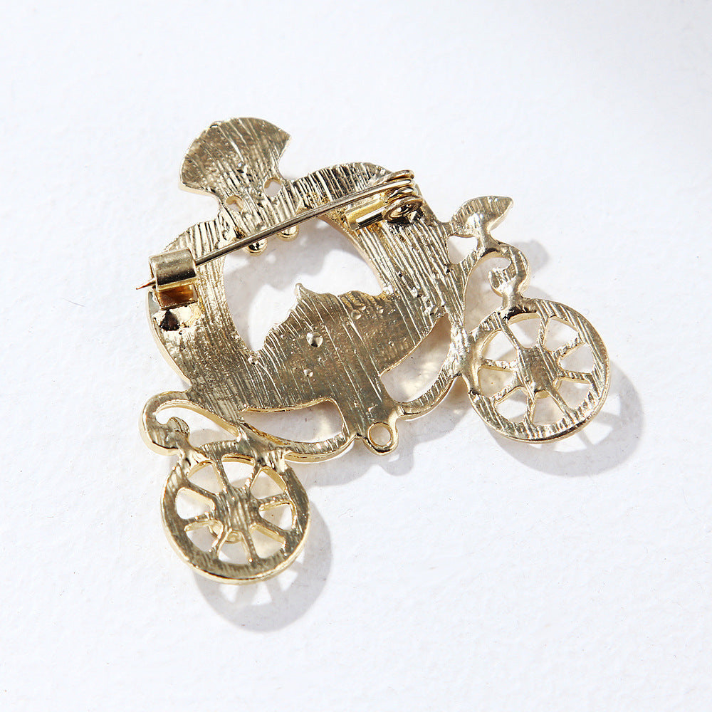 Lanhao Gray Pumpkin Car Brooch