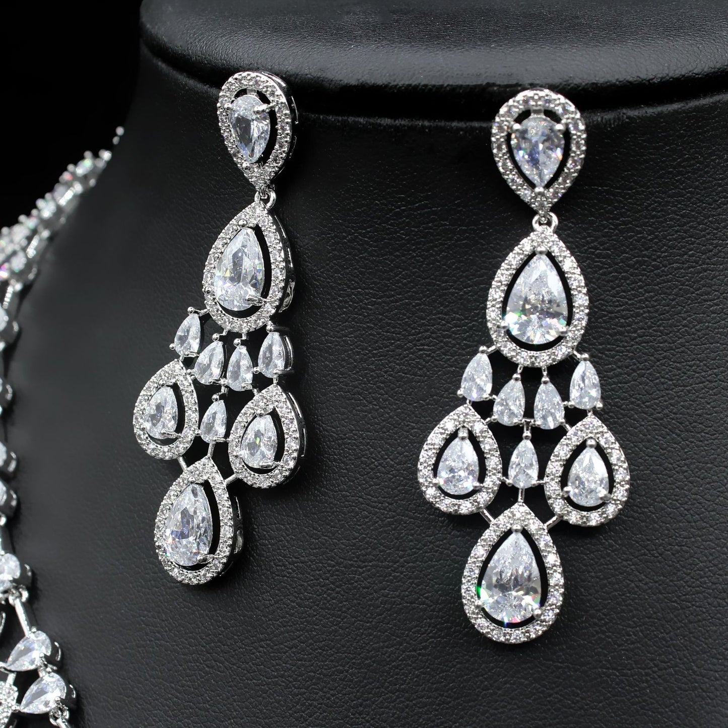 Women's Fashion Water Drop Zircon Necklace Earrings Set