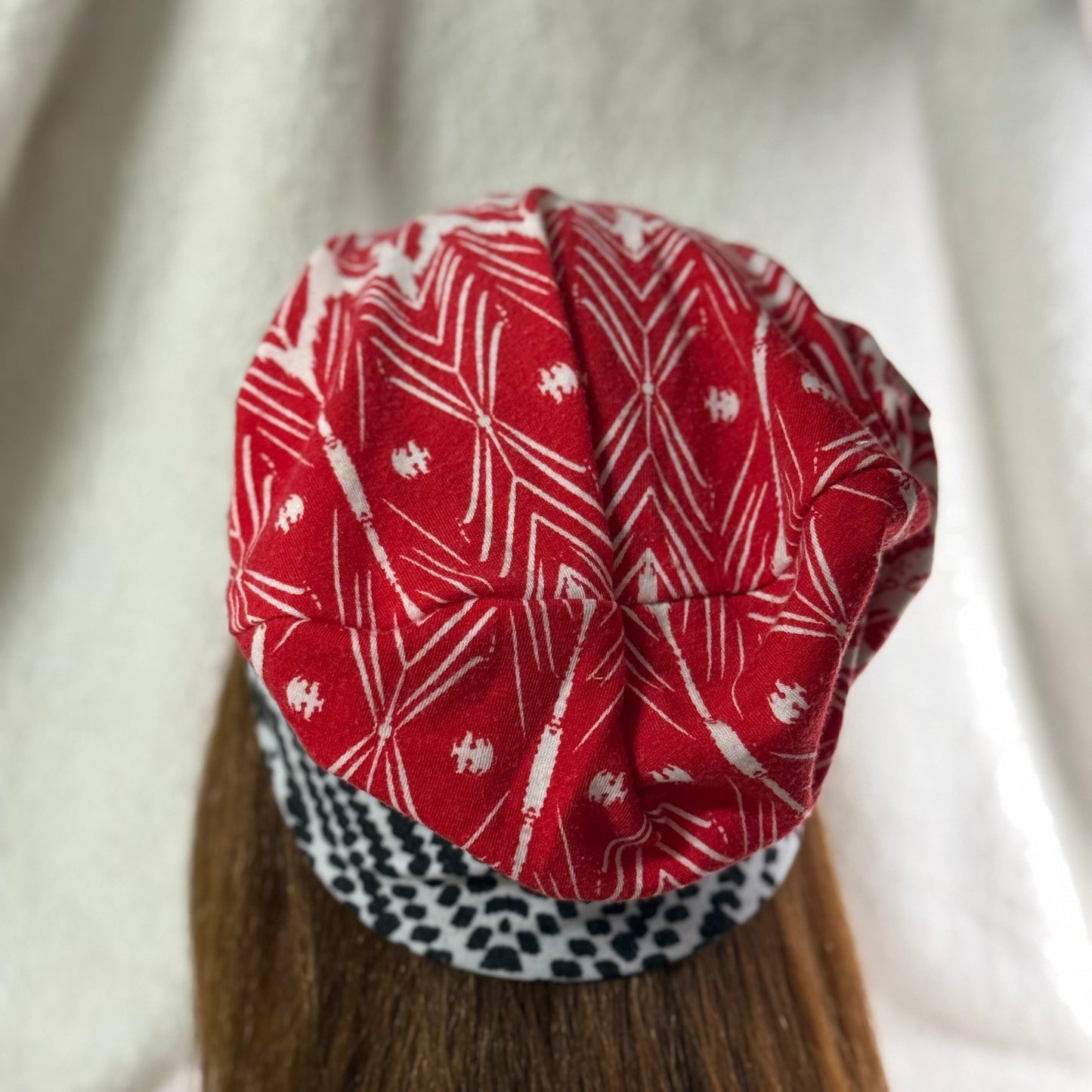 Black & Red Geometric Lightweight Slouch Beanie – Upcycled Everyday Hat