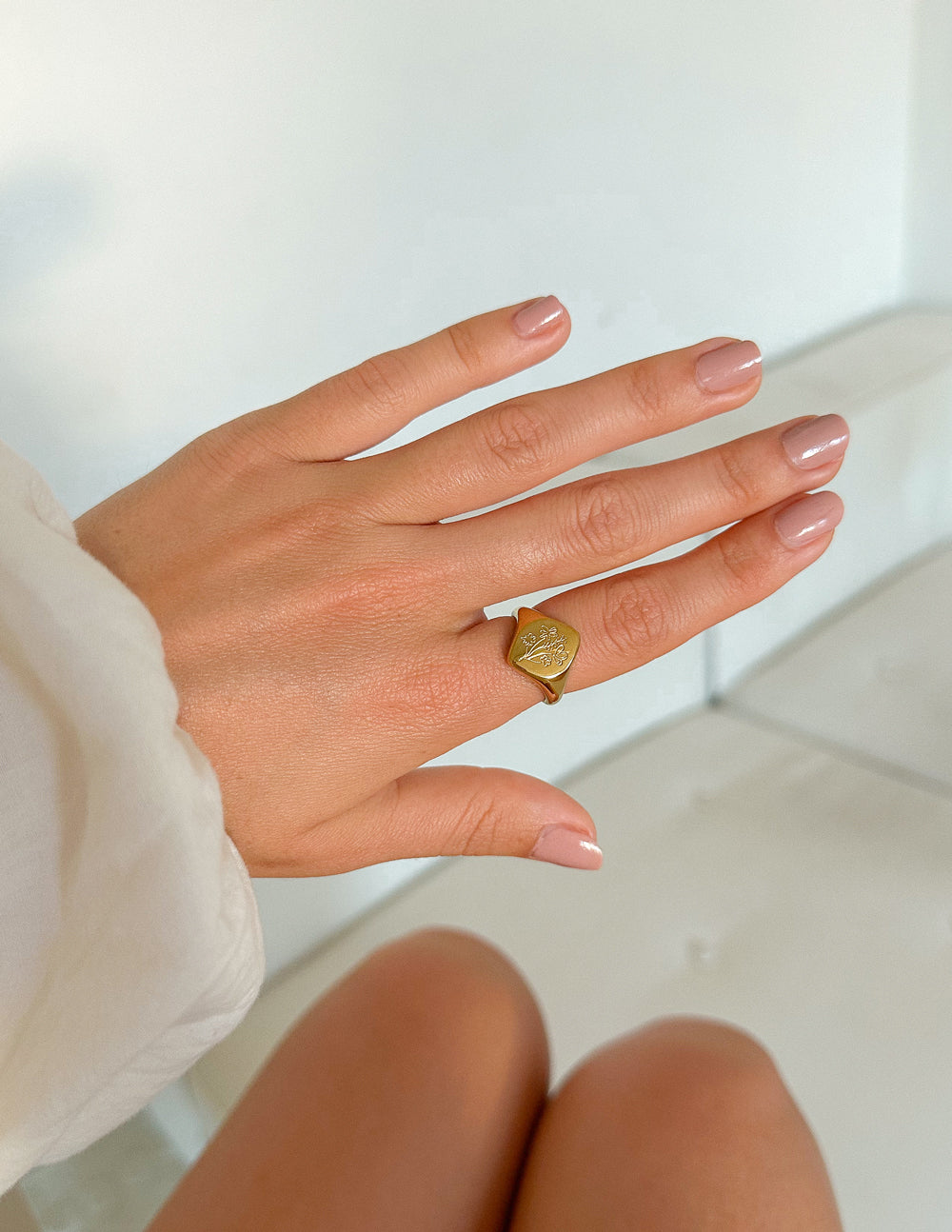 Floral Signet Ring