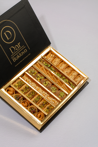 Nutlava® Mix Baklava Gift Box | 40 pieces