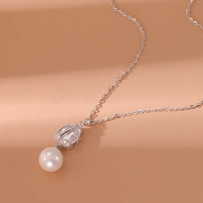 Non-fading Zircon Pearl Drop Necklace